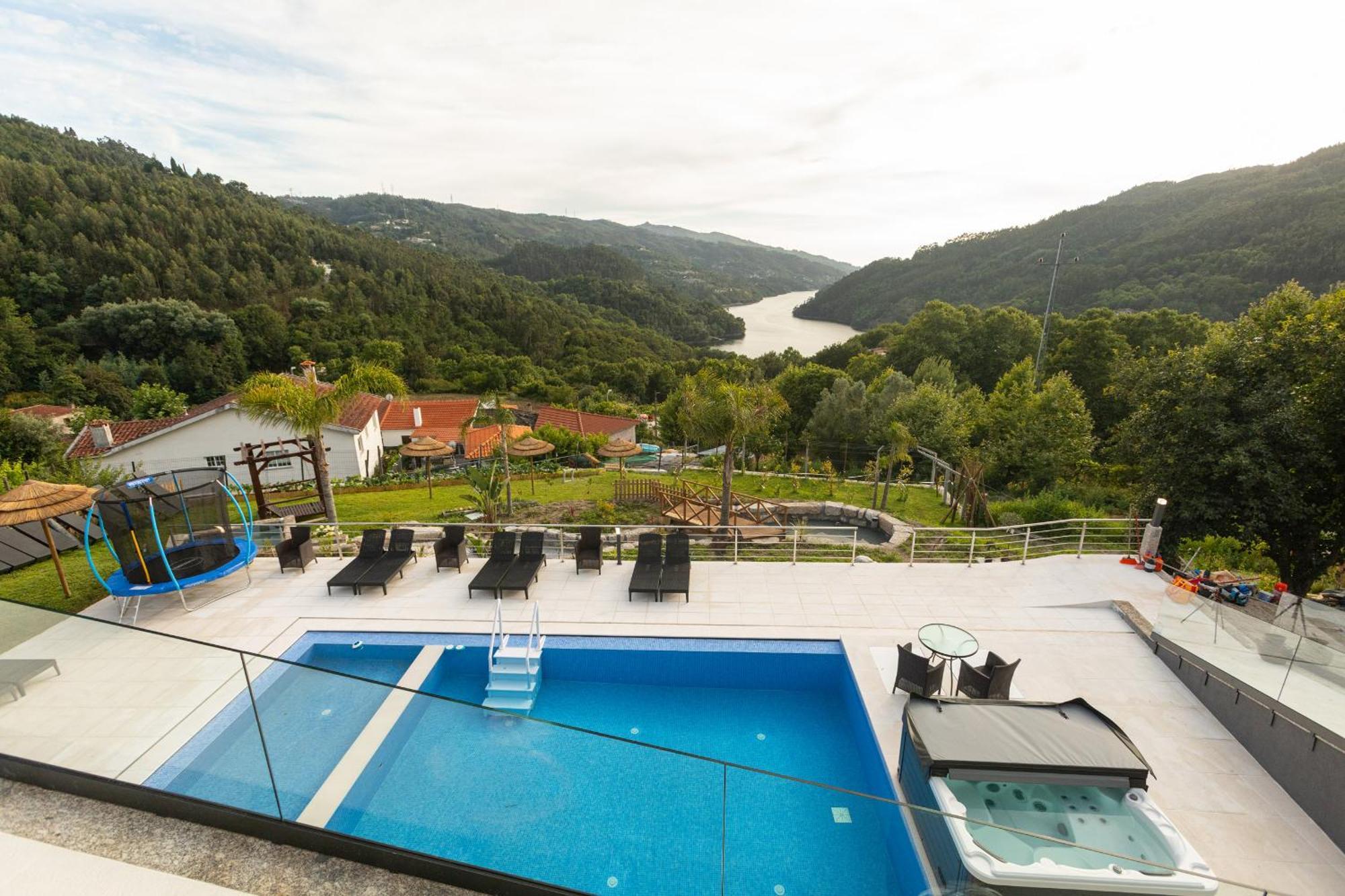 Quinta Flor De Lis, Geres Villa วีเอย์รา ดู มีโญ ภายนอก รูปภาพ
